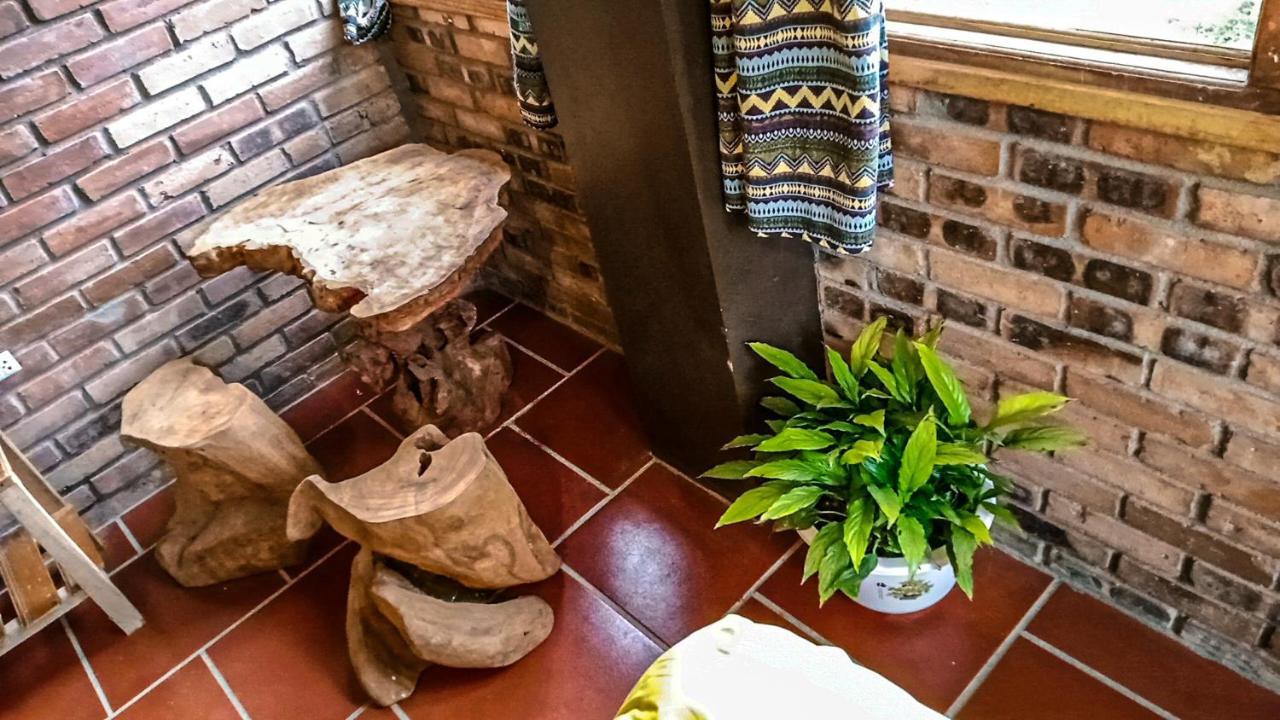 Cici Homestay Dong Van エクステリア 写真